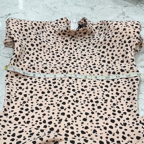 - PRETTY LITTLE THING Dress - Picture 9 of 13